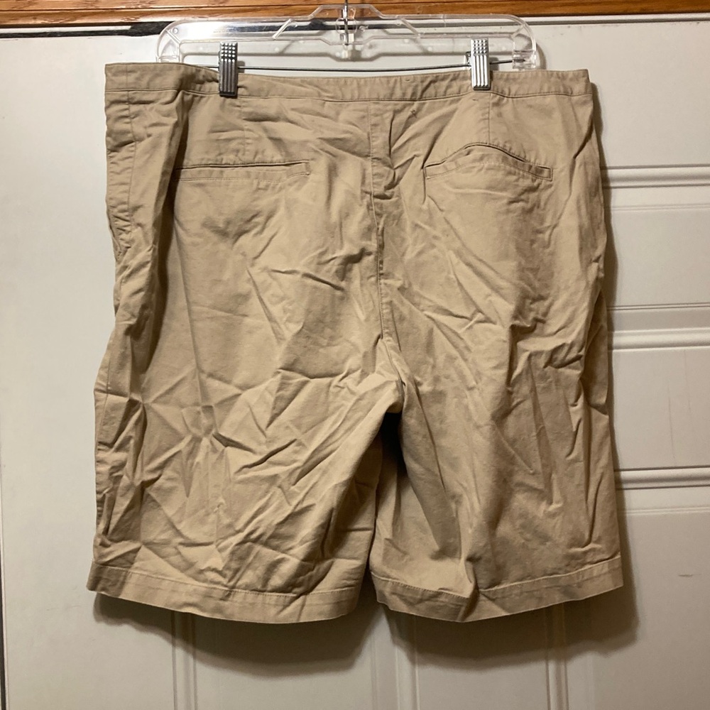 Liz Claiborne‎ Golf Shorts 16